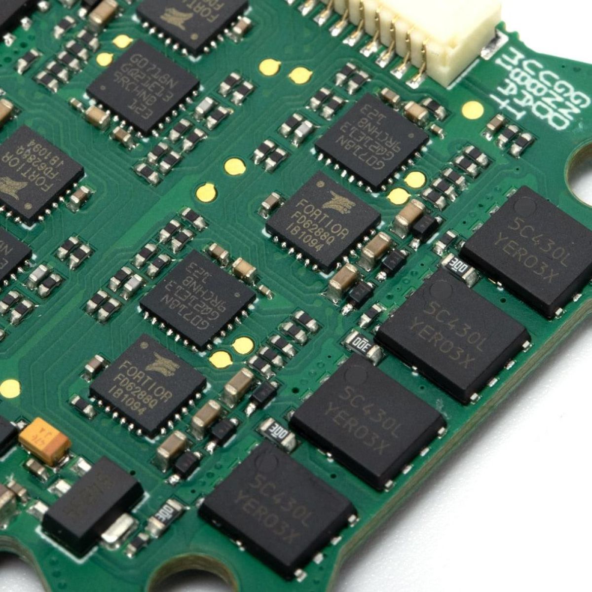 iFlight BLITZ E55 4-в-1 2-6S ESC (G2), поддержка DShot150/300/600, MultiShot, OneShot для FPV iFlight BLITZ E55 4-в-1 2-6S ESC (G2), поддержка DShot150/300/600, MultiShot, OneShot для FPV